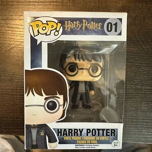 Funko Pop! Harry Potter Figure with Black Cloak